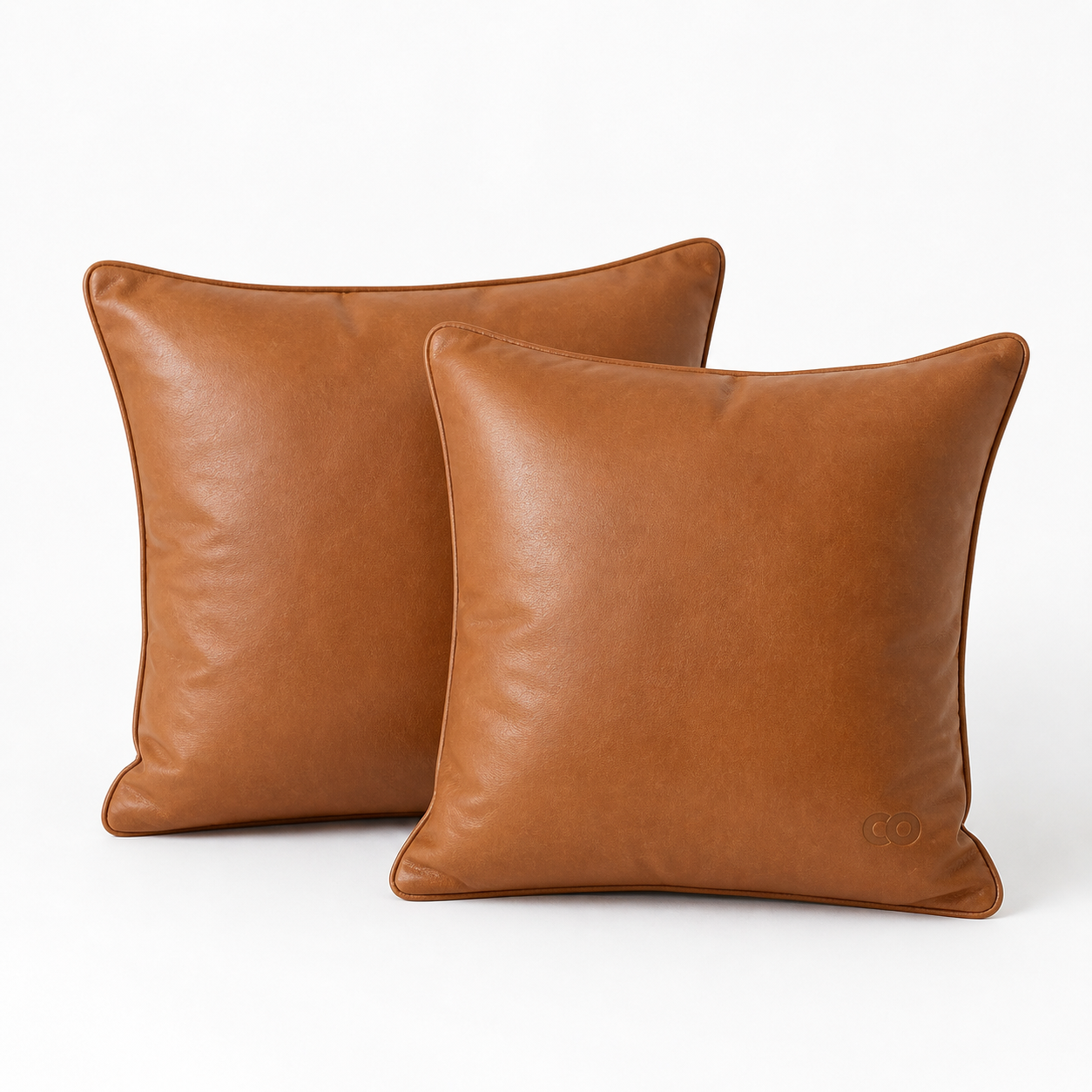 Pack of 2 pieces como genuine leather cushions (squared)